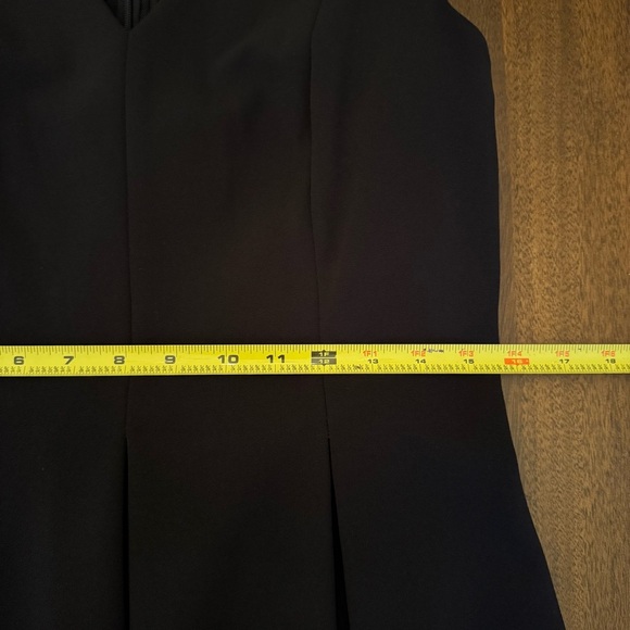 Calvin Klein Black Fit & Flare Pleated V-Neck Cocktail Dress Sheer Mesh Size 10 - Picture 9 of 9